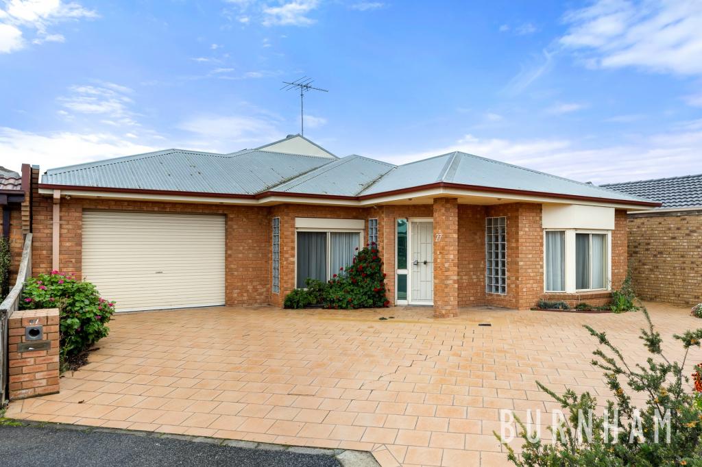 27 Karinya Cl, Werribee, VIC 3030