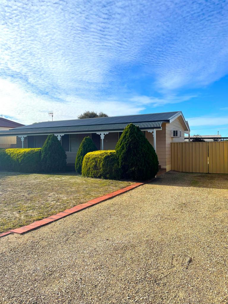 38 Heggaton Rd, Goolwa Beach, SA 5214