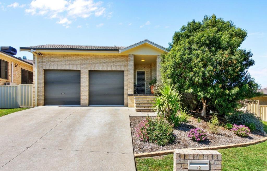 12 Conimbla Cres, North Tamworth, NSW 2340
