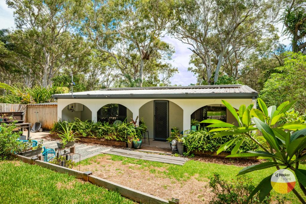 174 Lucas Dr, Lamb Island, QLD 4184