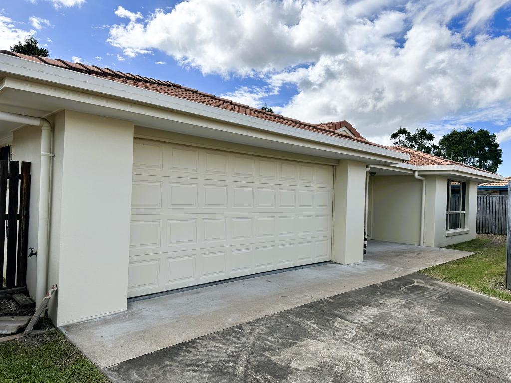 2/105 Ibis Bvd, Eli Waters, QLD 4655