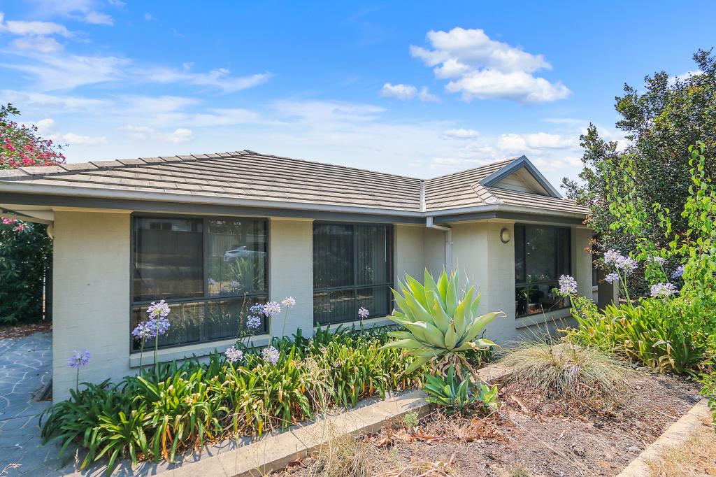 5 Honeyeater Cct, Thurgoona, NSW 2640