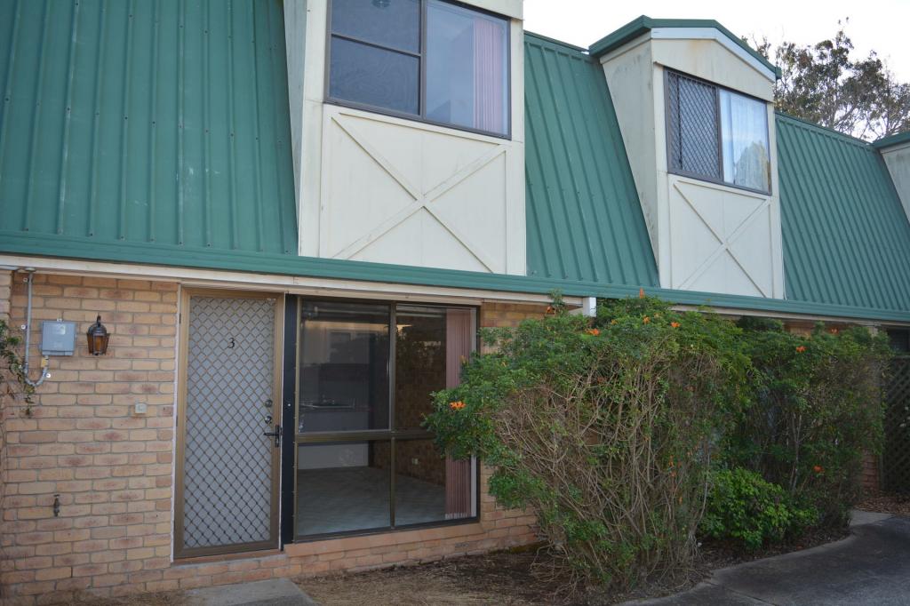 3/4 Garget St, East Toowoomba, QLD 4350