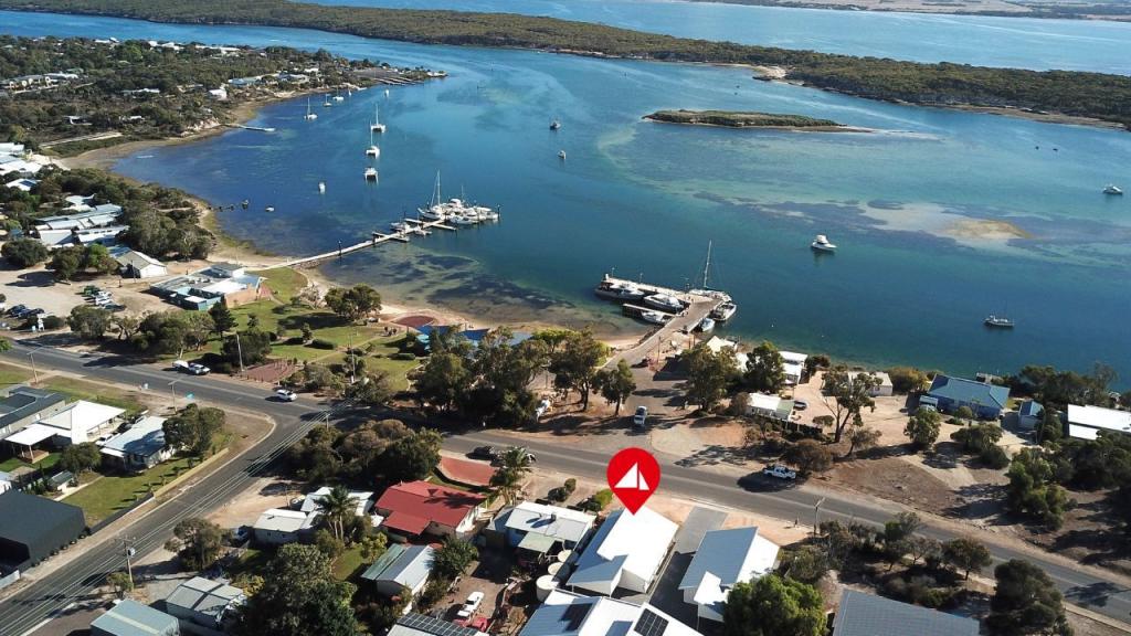 2/127 Esplanade, Coffin Bay, SA 5607