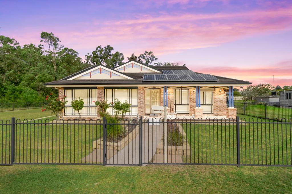 2 Tamworth St, Abermain, NSW 2326