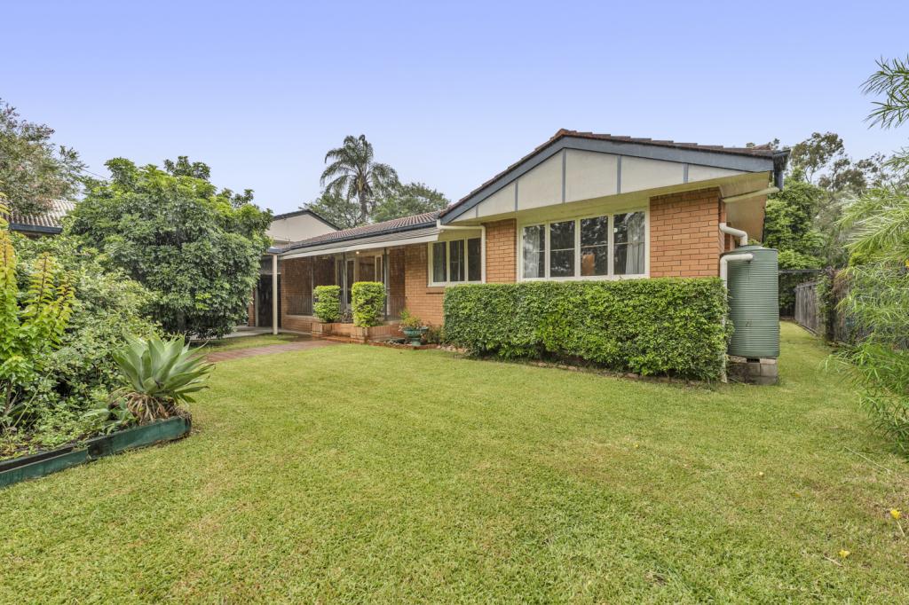 3 Cromarty St, Kenmore, QLD 4069