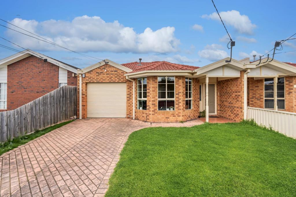 13 Egan St, Deer Park, VIC 3023