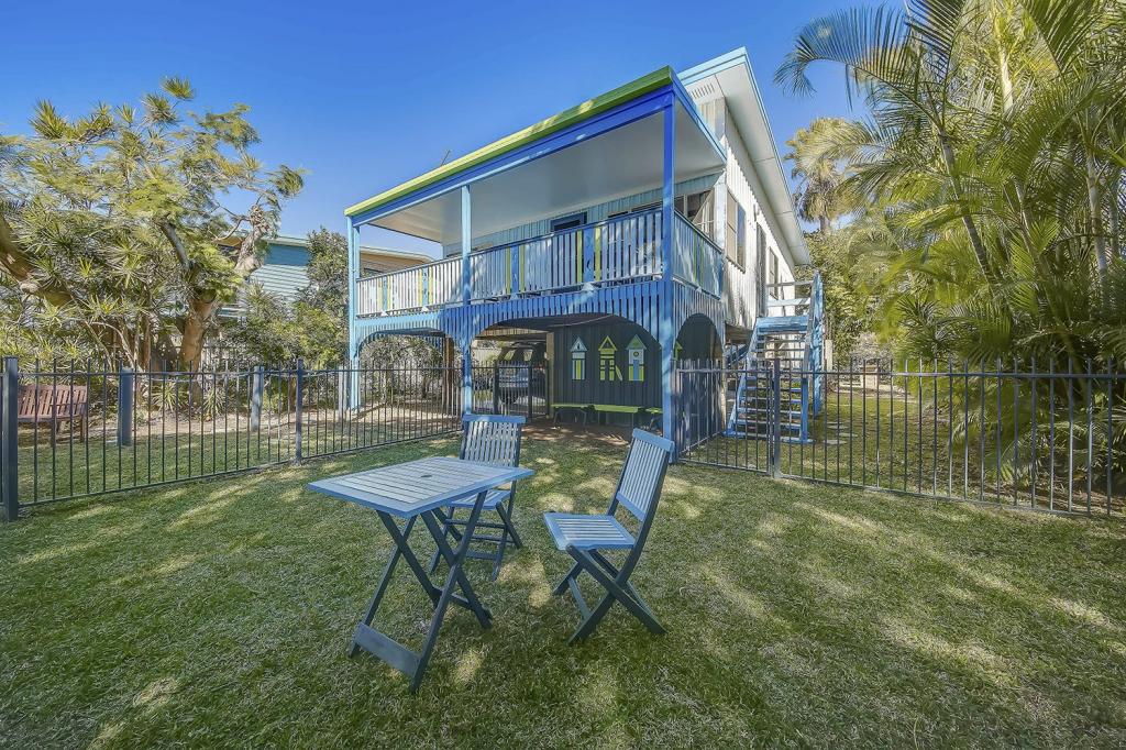 34 Coolwaters Esp, Kinka Beach, QLD 4703