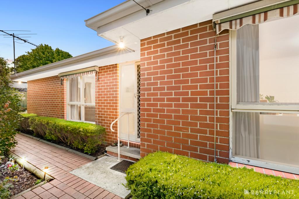 2/8 Caesar St, Mulgrave, VIC 3170