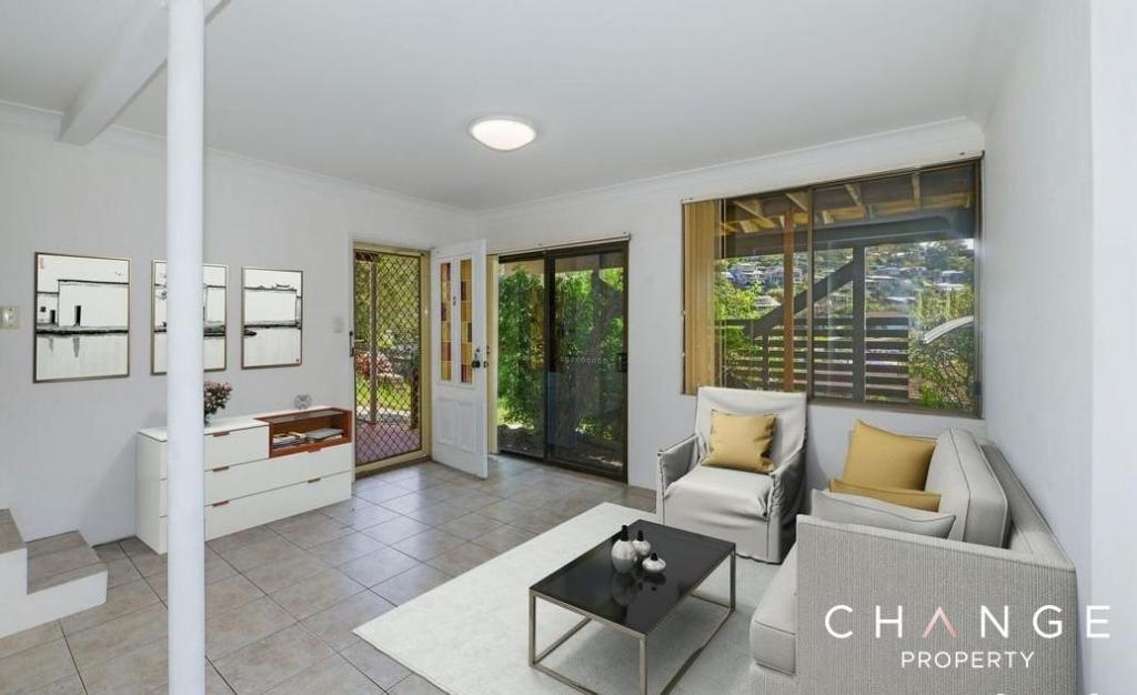 2/13 Riviera Ave, Terrigal, NSW 2260