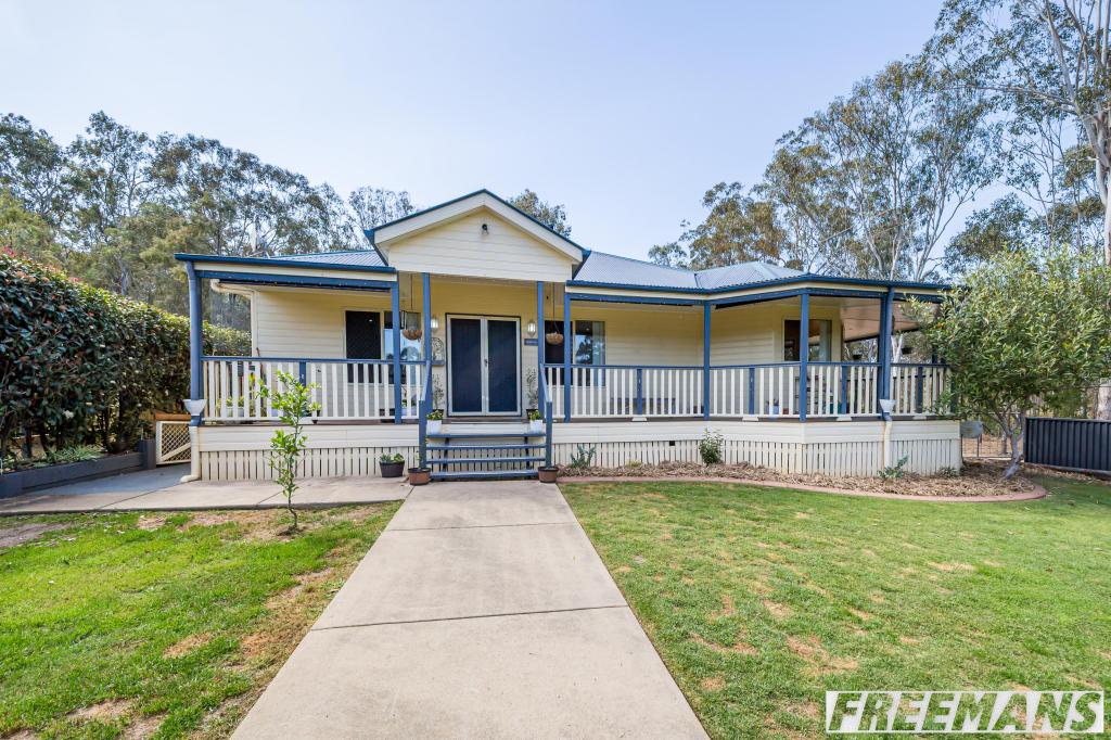2 Dalkeith St, Nanango, QLD 4615