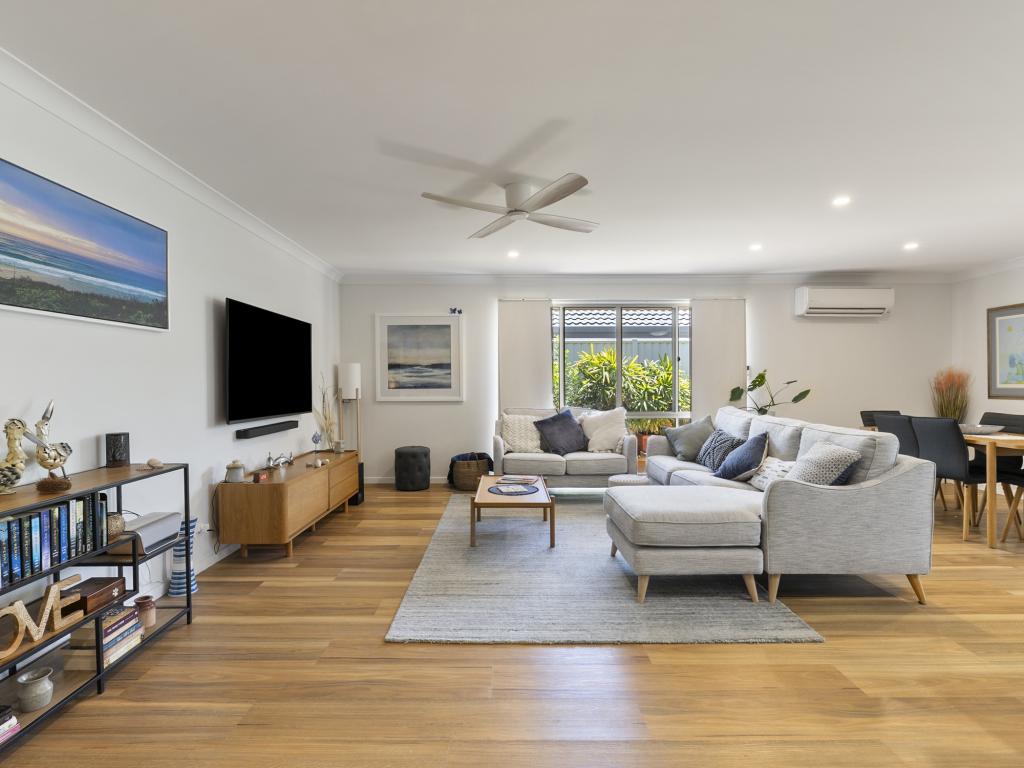 57 LORIEN WAY, KINGSCLIFF, NSW 2487