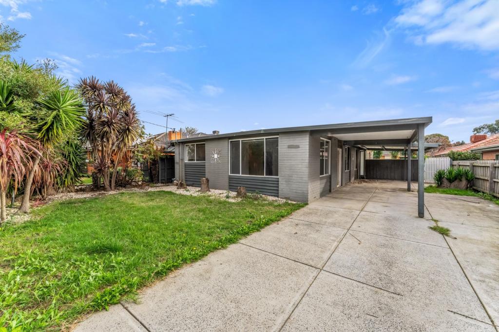 11 Binding Ave, Cranbourne, VIC 3977