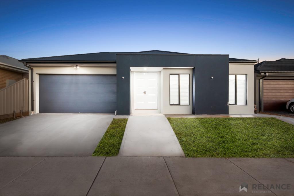 21 WALTON ST, MELTON SOUTH, VIC 3338