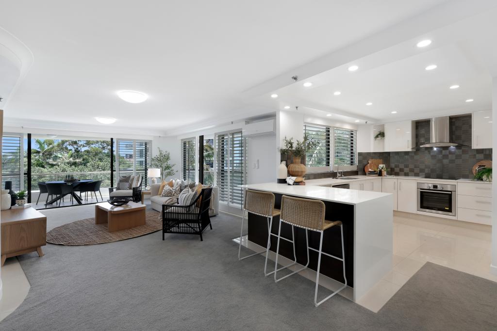 11/3 Cunningham Ave, Main Beach, QLD 4217