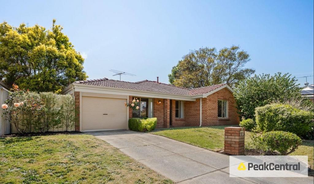 11 Tangerine Cl, Seville Grove, WA 6112