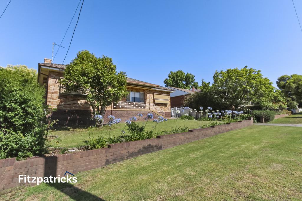 66 Grove St, Kooringal, NSW 2650