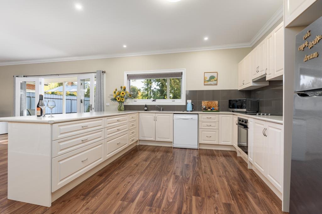 6187 Mansfield-Whitfield Rd, Whitfield, VIC 3733