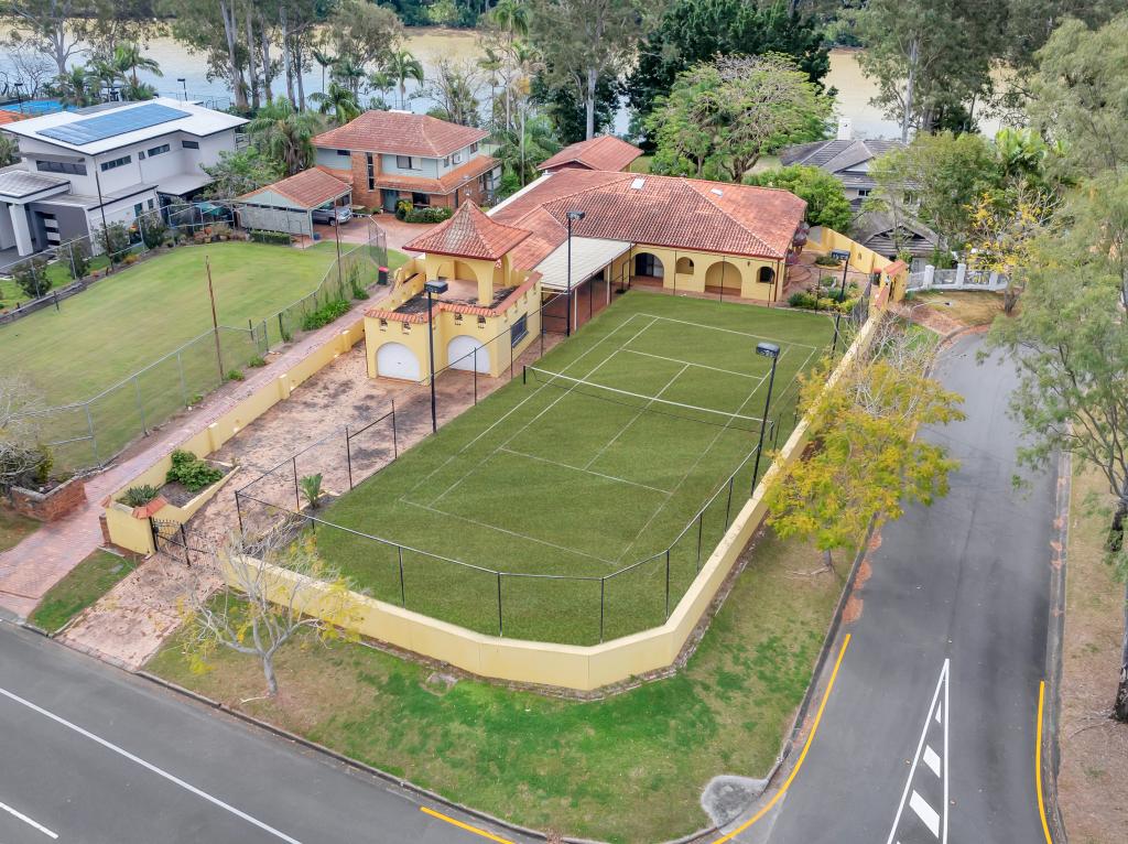 67 CARNEGIE ST, WESTLAKE, QLD 4074