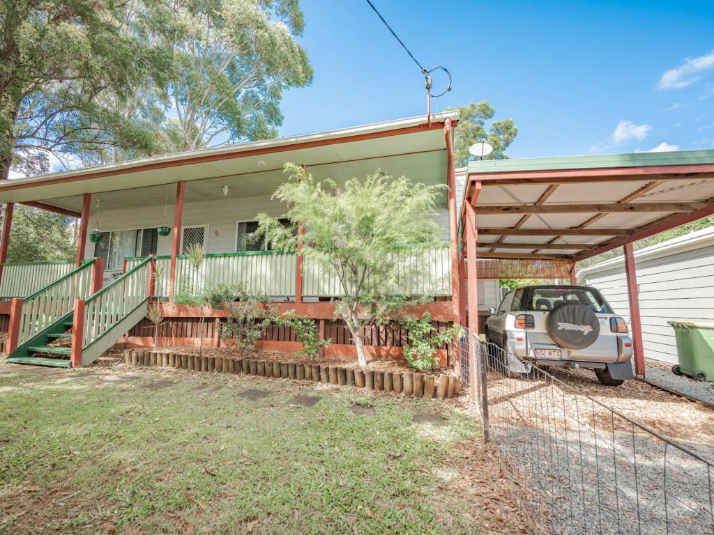 84 Channel St, Russell Island, QLD 4184
