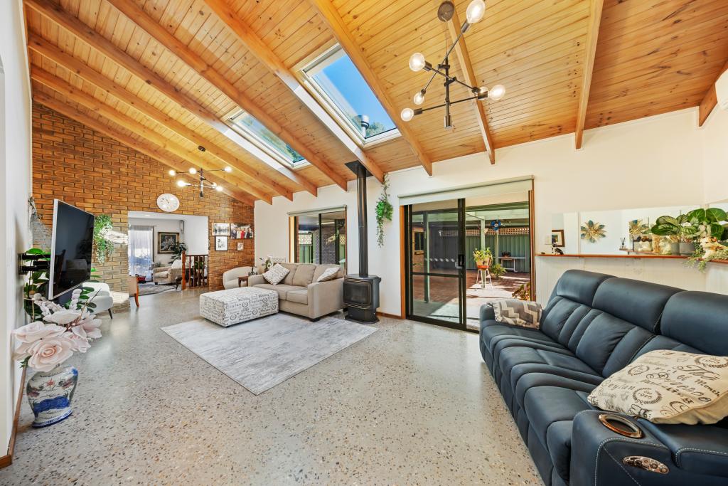 18 Maffra-Sale Rd, Sale, VIC 3850