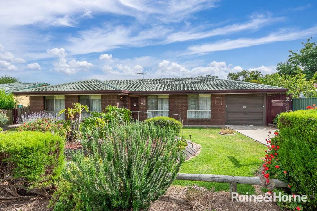 11 Cedar Gr, Mount Barker, SA 5251