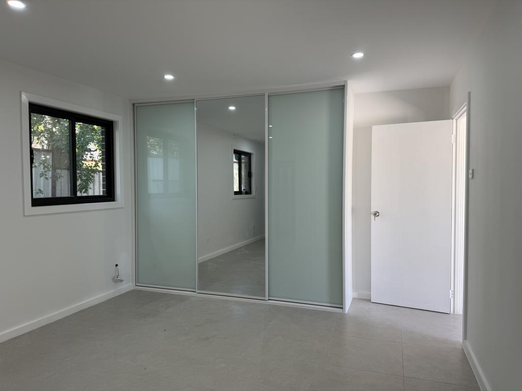 14a Dan St, Campbelltown, NSW 2560