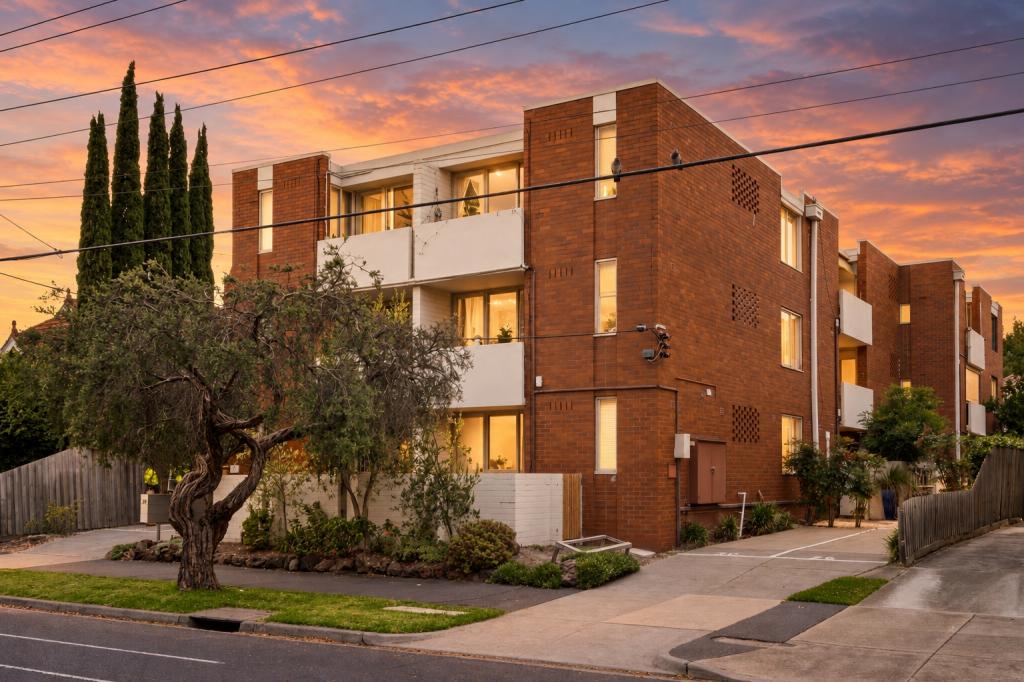 11/207 Canterbury Rd, St Kilda West, VIC 3182