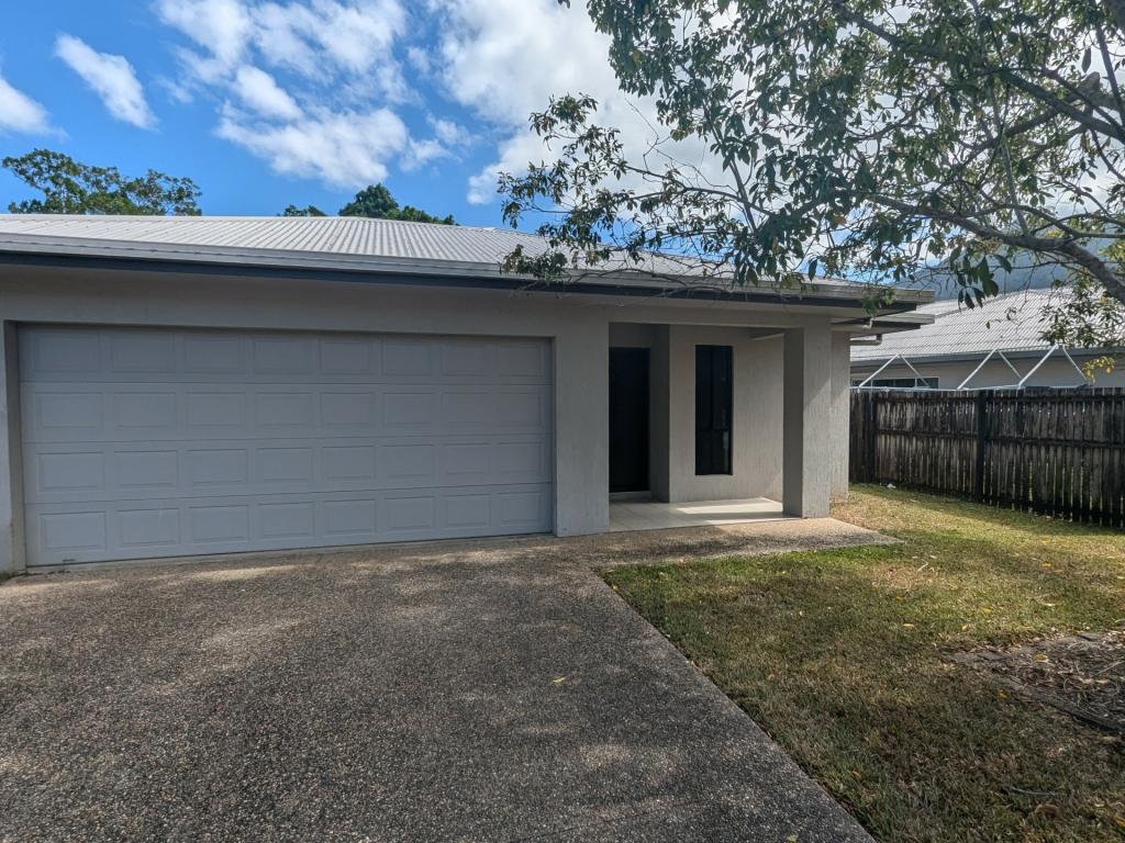 38 RODERICK ST, BENTLEY PARK, QLD 4869