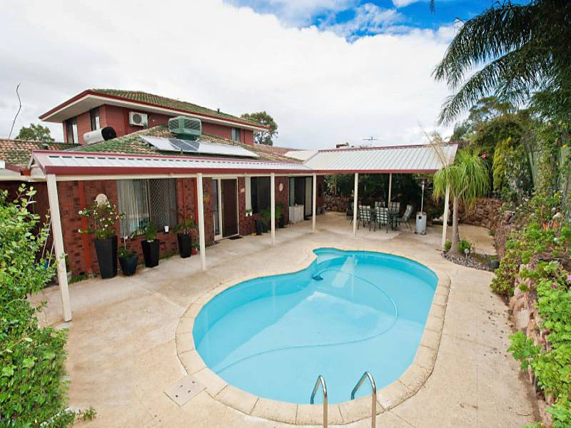 17 Kanangra Cres, Greenwood, WA 6024