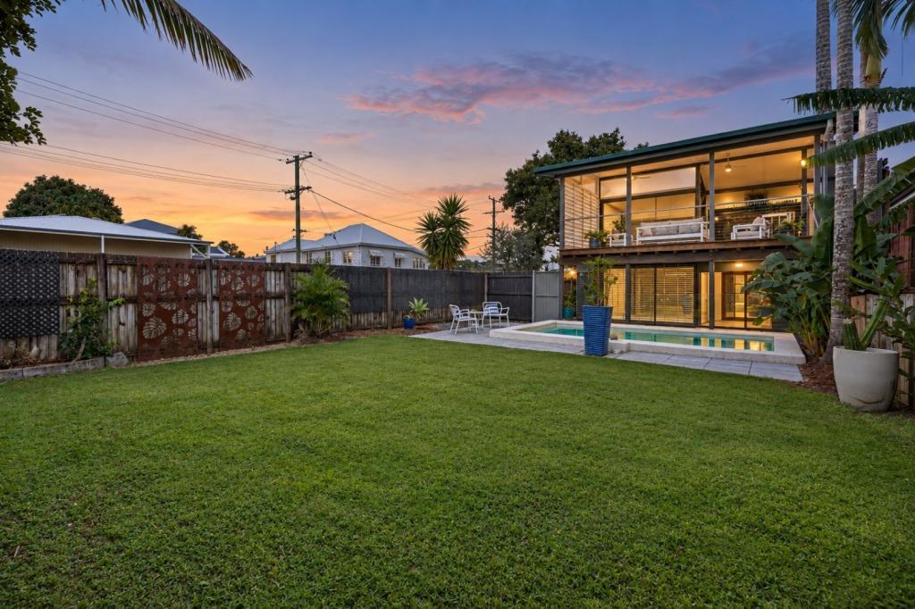 358 Draper St, Parramatta Park, QLD 4870