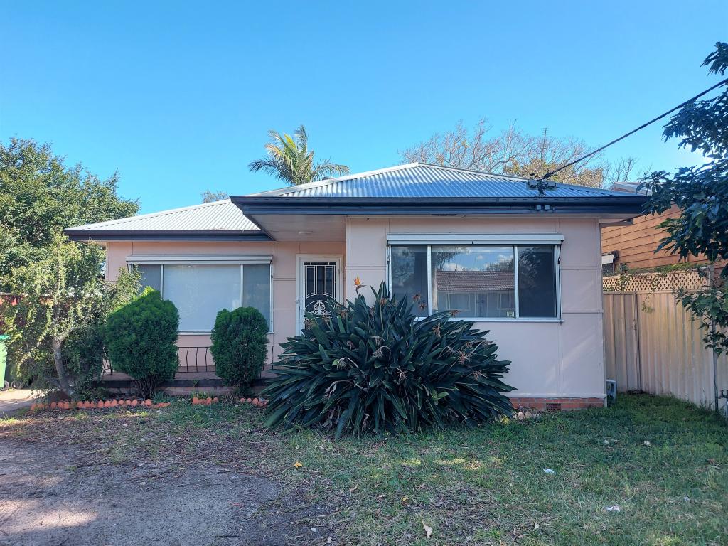 60 Brisbane Ave, Umina Beach, NSW 2257