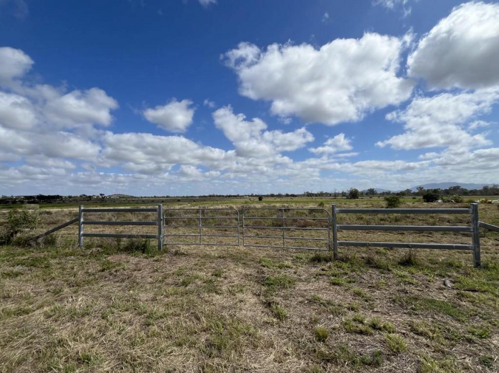 105 Watts Rd, Gracemere, QLD 4702