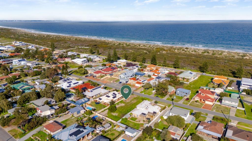 12 Erlistoun St, Golden Bay, WA 6174