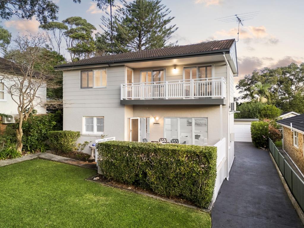 9 URARA RD, AVALON BEACH, NSW 2107