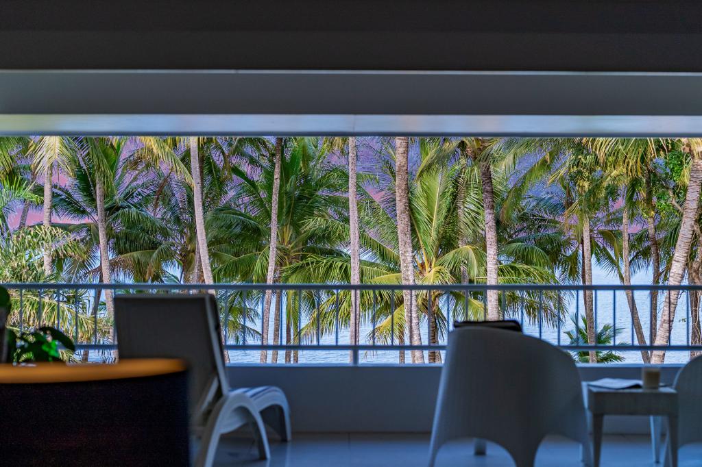 28/9 VEIVERS RD, PALM COVE, QLD 4879