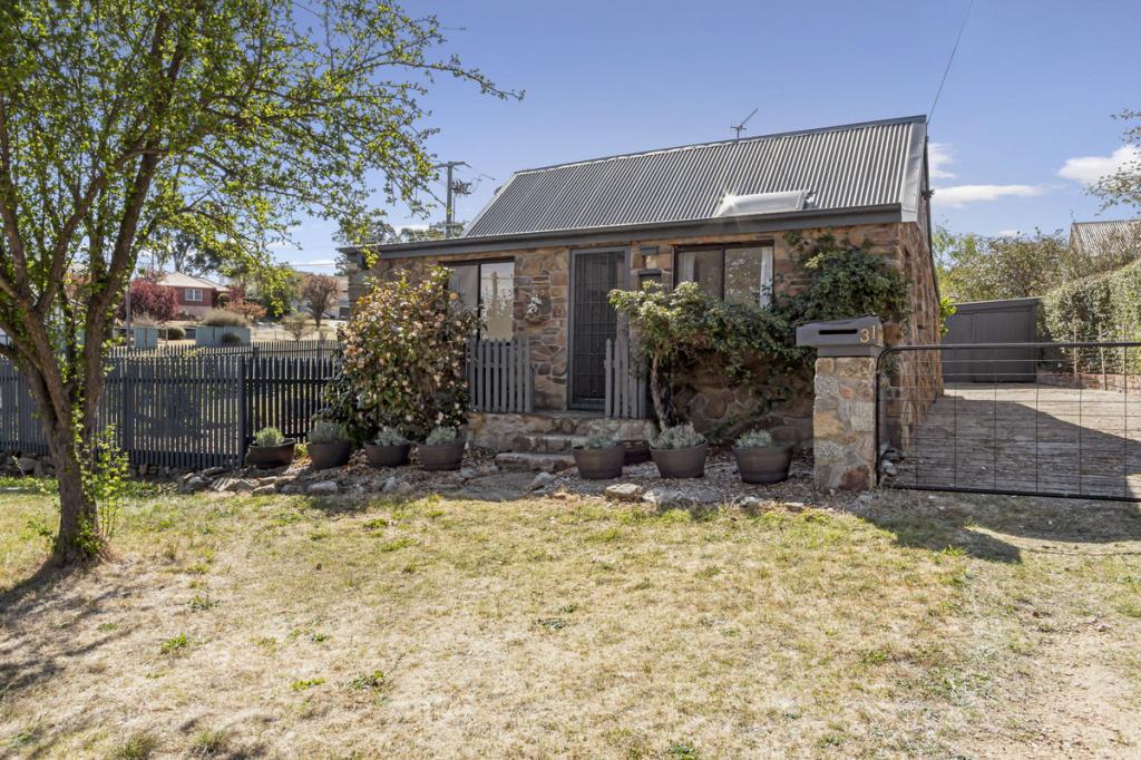 31 Harris St, Cooma, NSW 2630