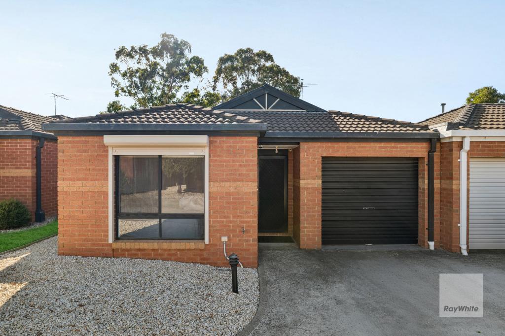 8/21 Patonga Dr, Delahey, VIC 3037