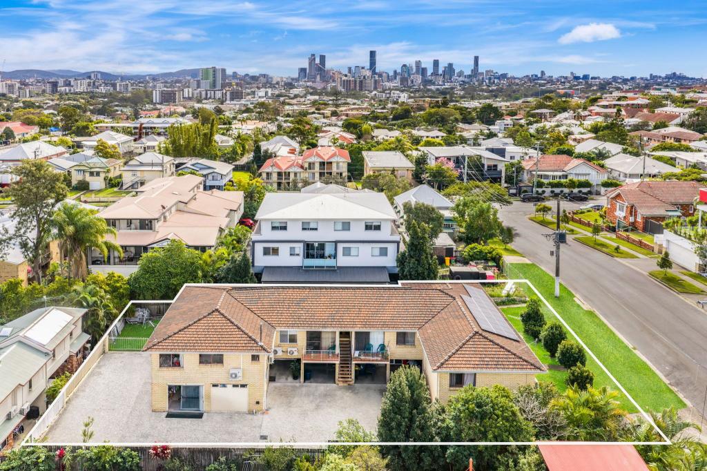 7 Holland St, Greenslopes, QLD 4120