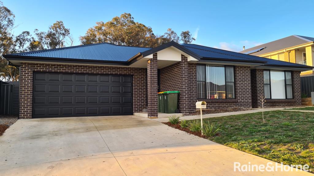 17 Young St, Orange, NSW 2800