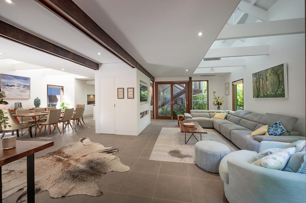 9 Wild Apple Ct, Noosa Heads, QLD 4567