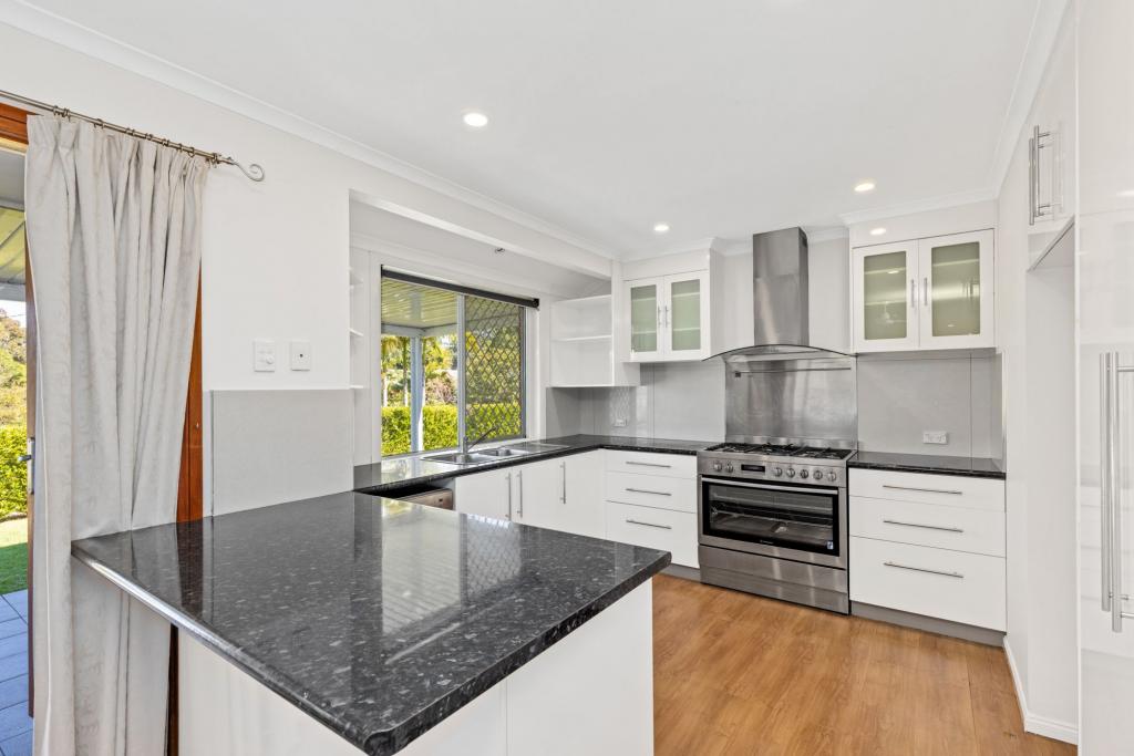 32 Fairview Cl, Bli Bli, QLD 4560