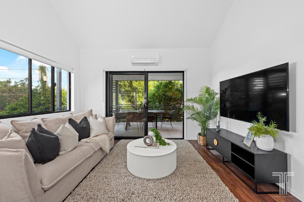 1/255 Cavendish Rd, Coorparoo, QLD 4151