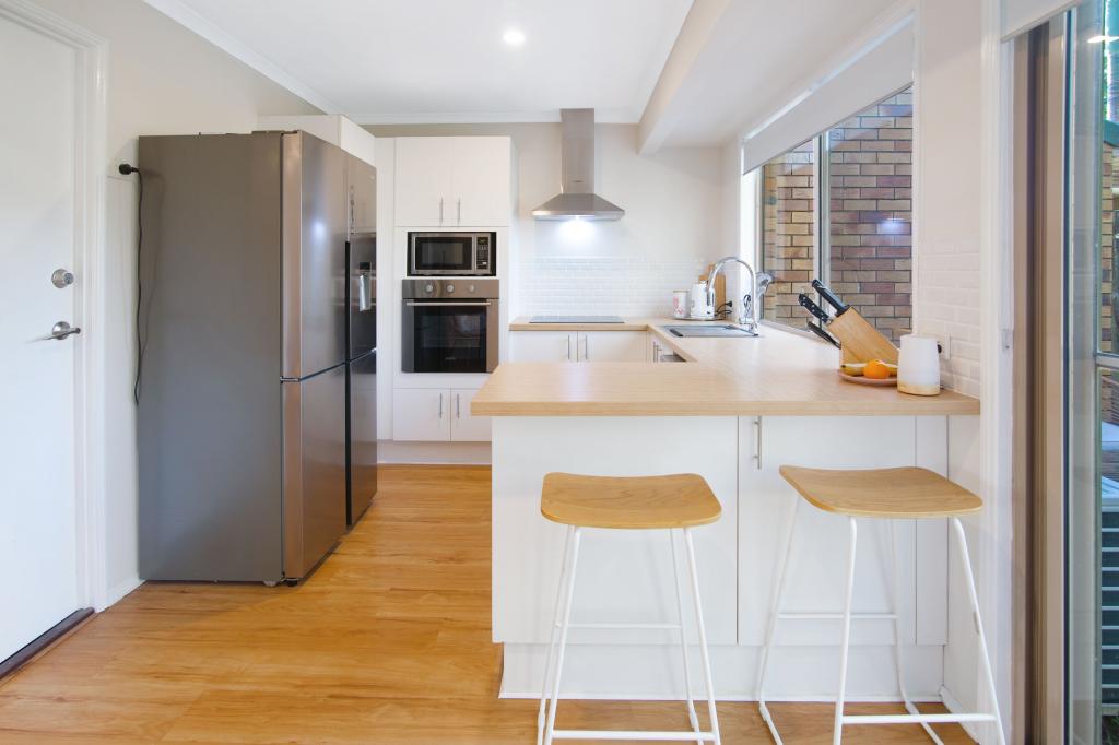 14 Silky Oak Ct, Oxenford, QLD 4210