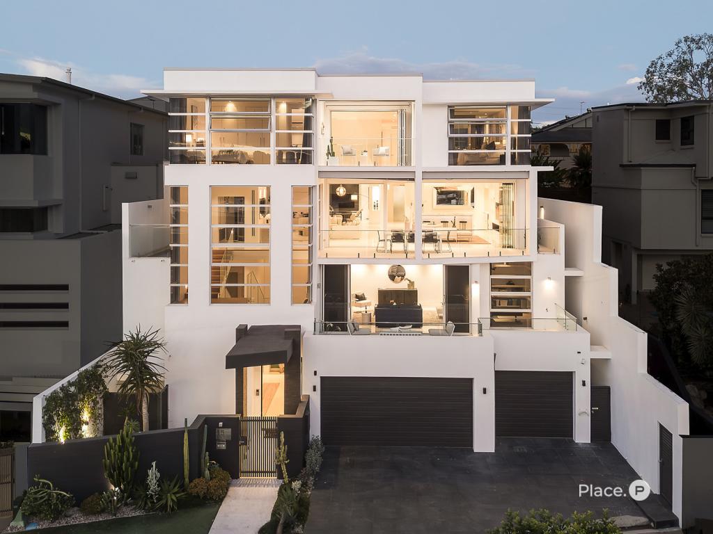 15 Scott St, Hawthorne, QLD 4171