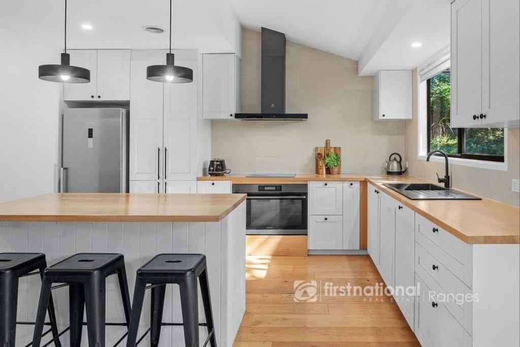 16 Church Rd, Menzies Creek, VIC 3159