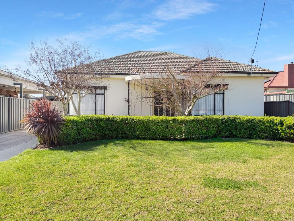 17 Mccarthy Ave, Numurkah, VIC 3636