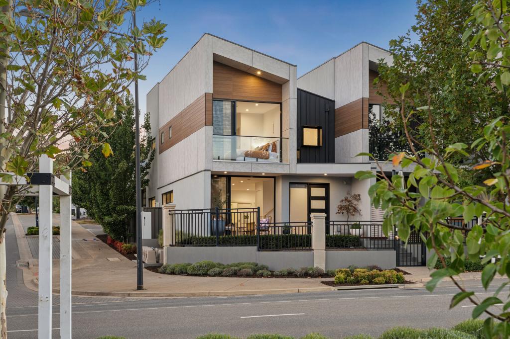 1/2 Wind Row Ave, Mount Barker, SA 5251