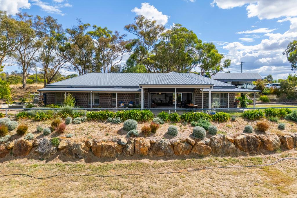 9 Madelines Lane, Windera, NSW 2800