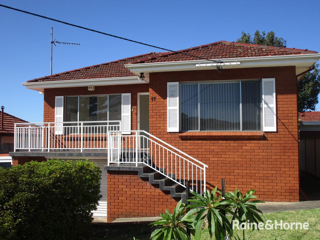 75 Cummins St, Unanderra, NSW 2526